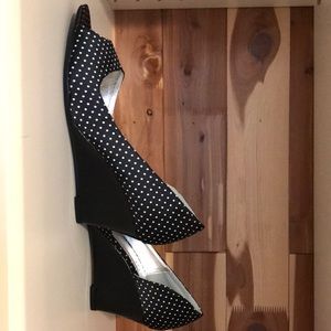 Brand new wedge pumps
